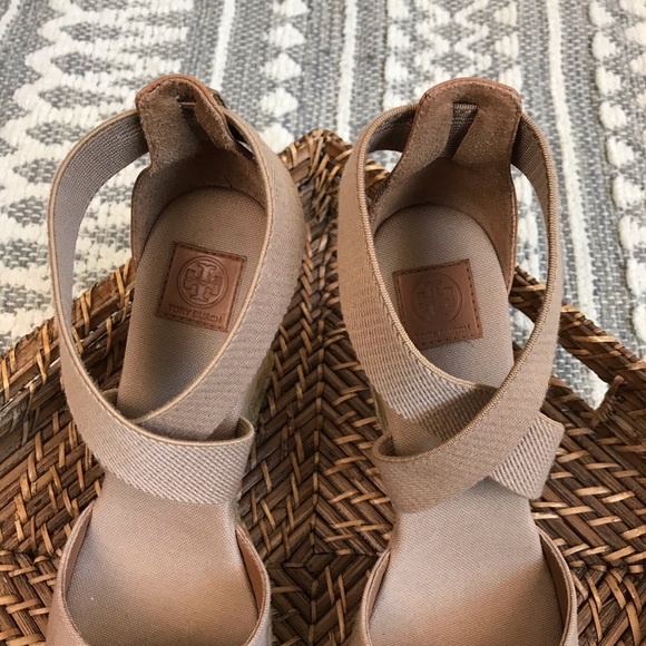 Tory Burch Frieda Espadrille Wedge Sandal Strappy - Picture 4 of 7